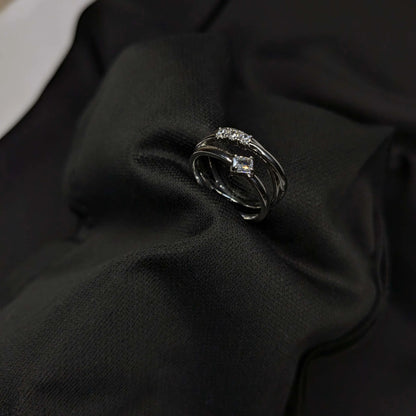 Pair of White Diamond Rings